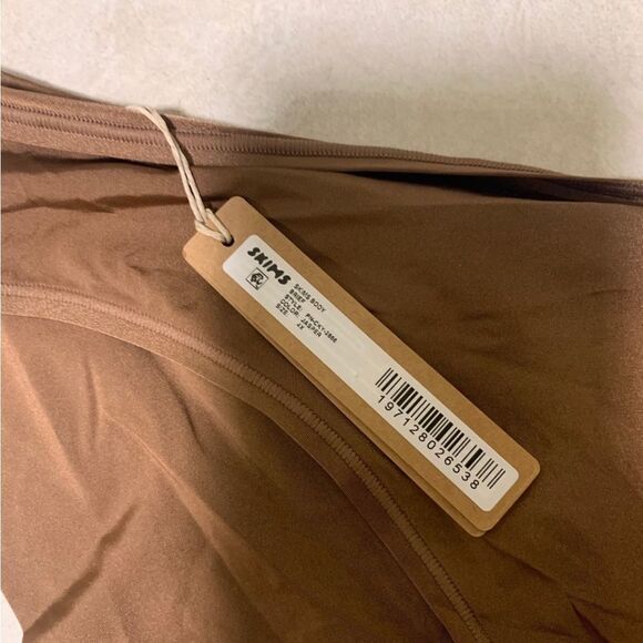 Skims NEW 4X Jasper Brown Body Brief Panties‎ - Picture 3 of 4